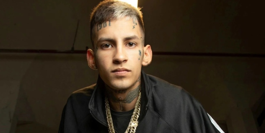 En Mar del Plata el clima está ”fresco” y L-Gante lo sabe