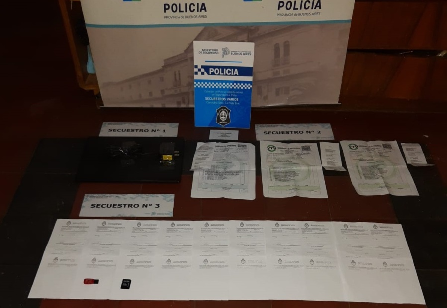 Allanaron al falsificador de VTV y encontraron elementos comprometedores