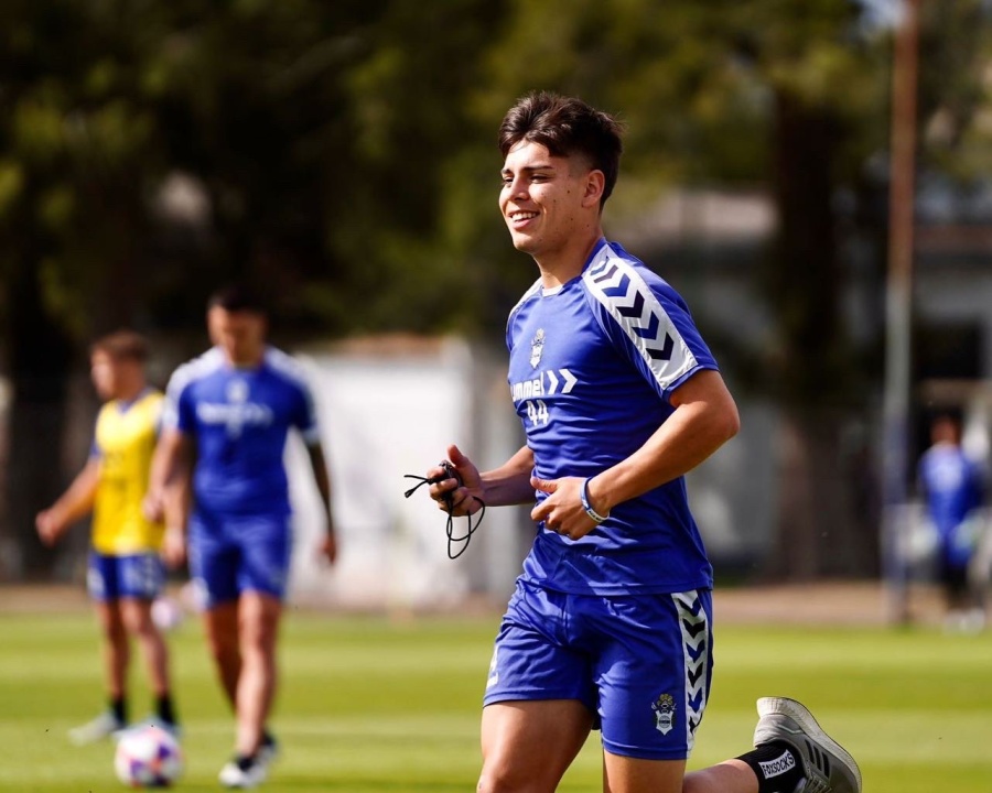 Gorosito mete una sorpresa para defender la punta del torneo