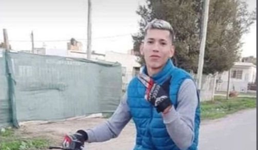 Tragedia en La Plata: quien era el joven de 21 años que murió luego de chocar con su moto