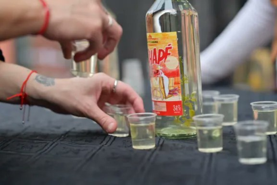 El ritual de la caña con ruda: una tradición que honra a la Pachamama