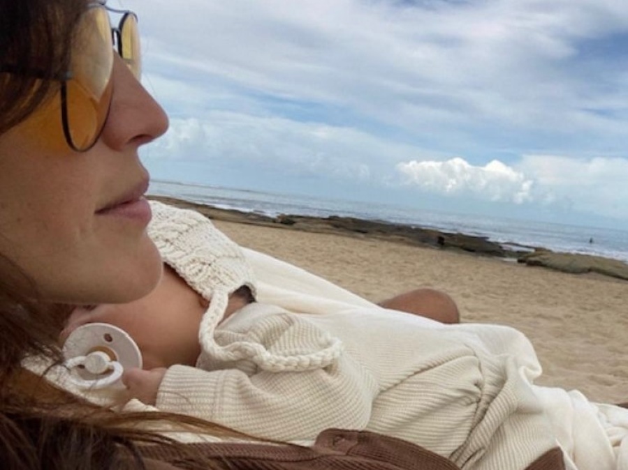 Calu Rivero disfruta de la playa con su hijo Tao y compartió fotos con sus seguidores