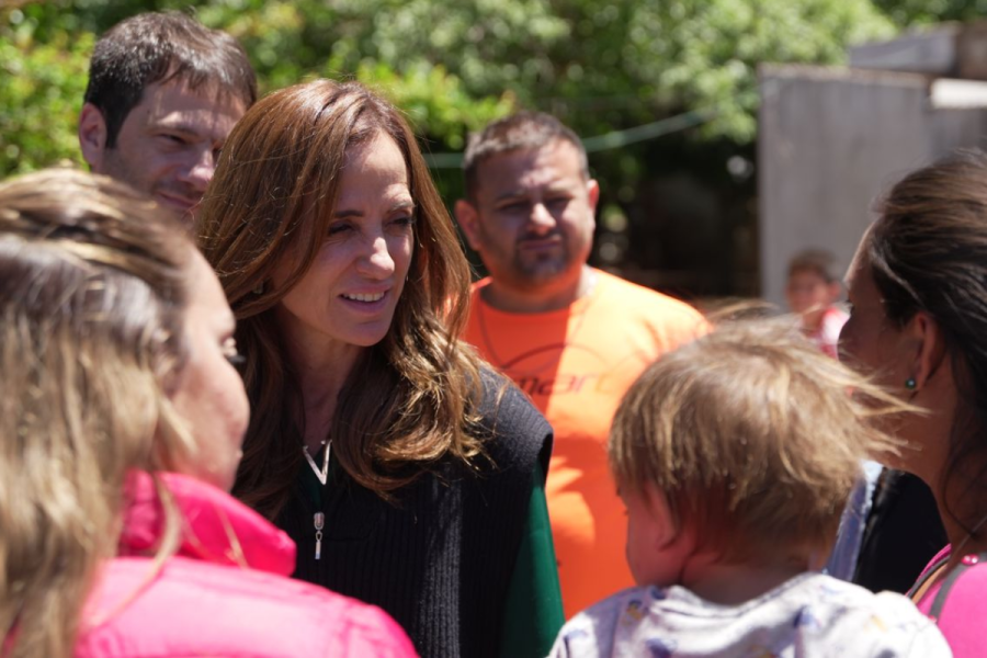 Tolosa Paz continúa con la coordinación del operativo de asistencia a los afectados por la emergencia hídrica en el litoral