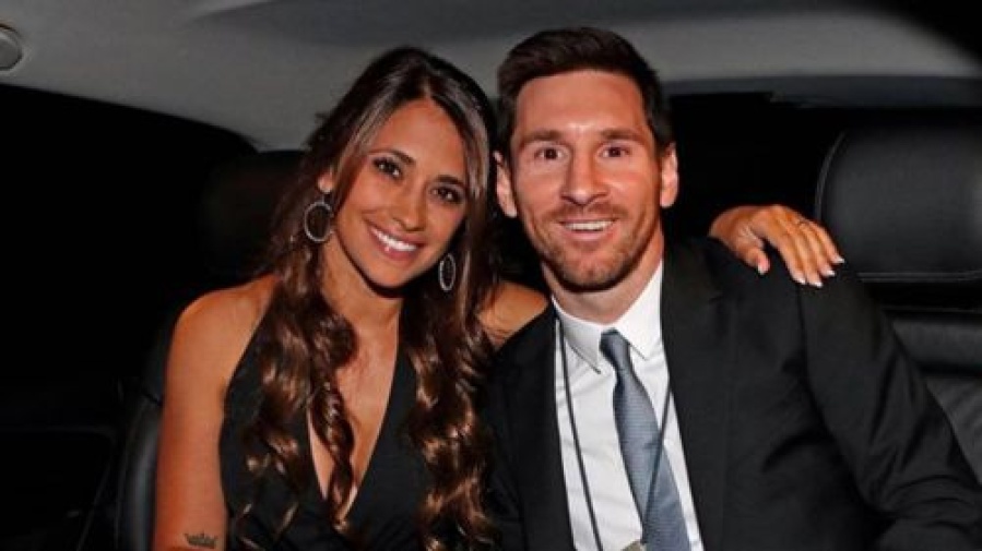 La romántica salida de Lionel Messi y Anto Roccuzzo en París