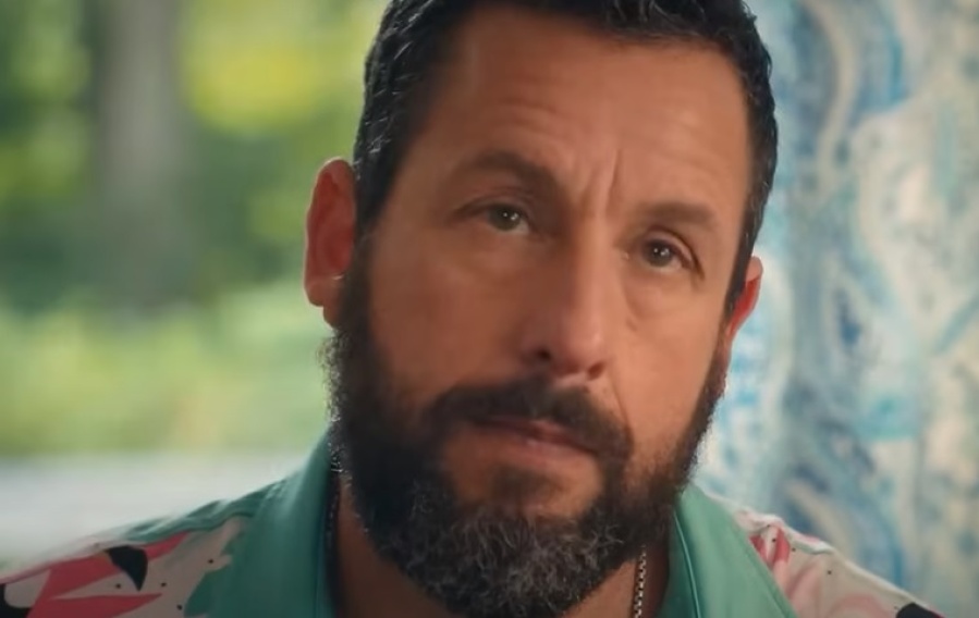 Adam Sandler y su interpretación como padre en la nueva película de Netflix ”No estás invitada a mi Bat Mitzvá”