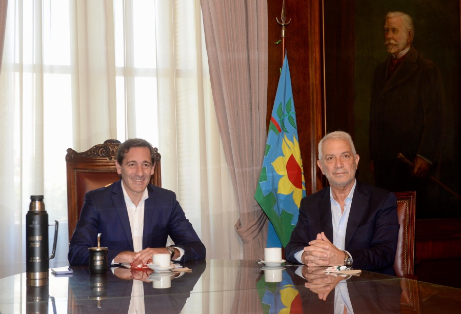 Alak y Garro sellaron el comienzo de la transición tras la histórica elección en La Plata