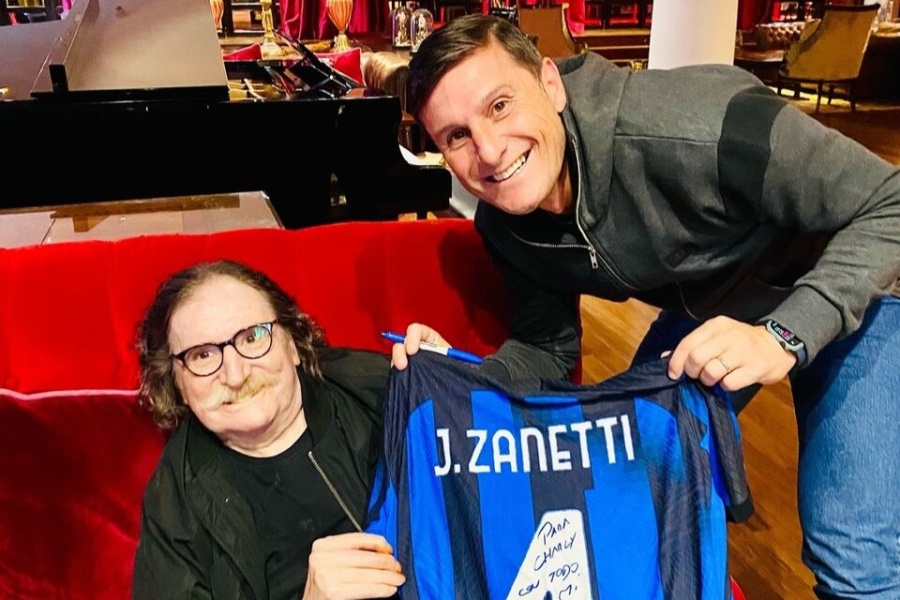 Cómo fue el encuentro entre Javier Zanetti y Charly García en un hotel de Puerto Madero