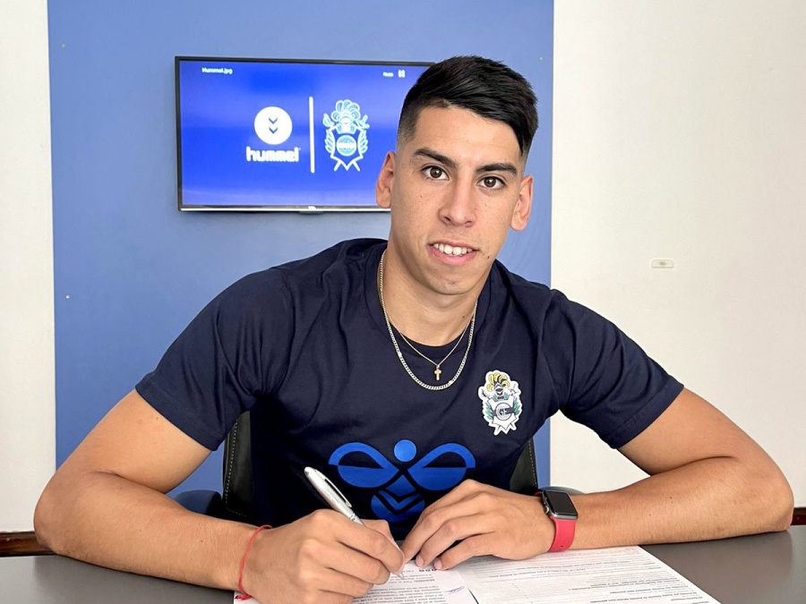 Gimnasia hizo oficial la llegada de Agustín Cardozo