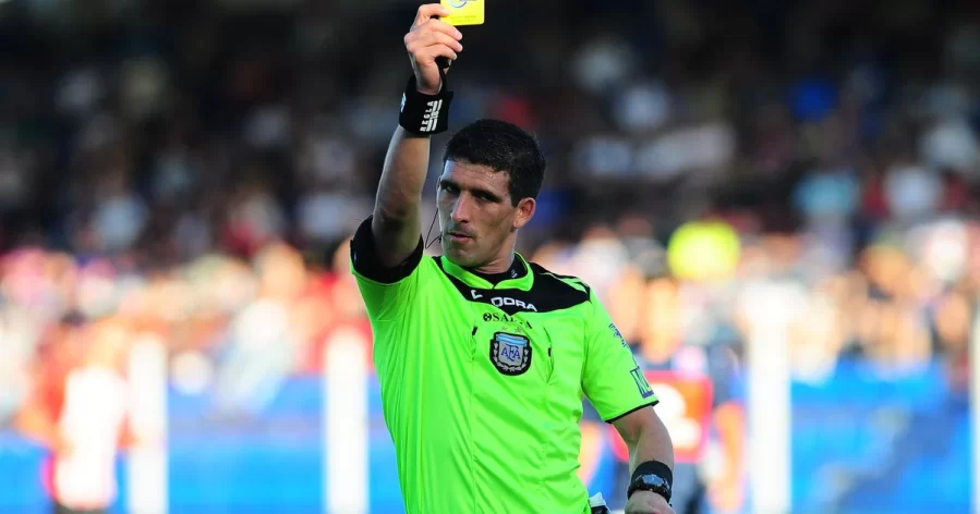 Gimnasia y Estudiantes tienen a sus árbitros para la última fecha