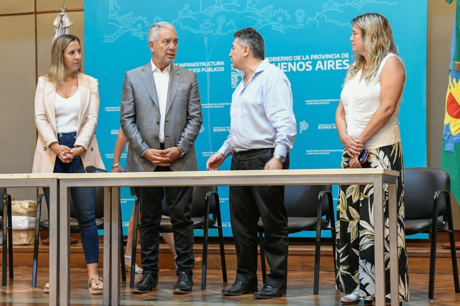 La Provincia avanza en la renovación de los sistemas de distribución de agua potable en La Plata para mejorar su vida útil