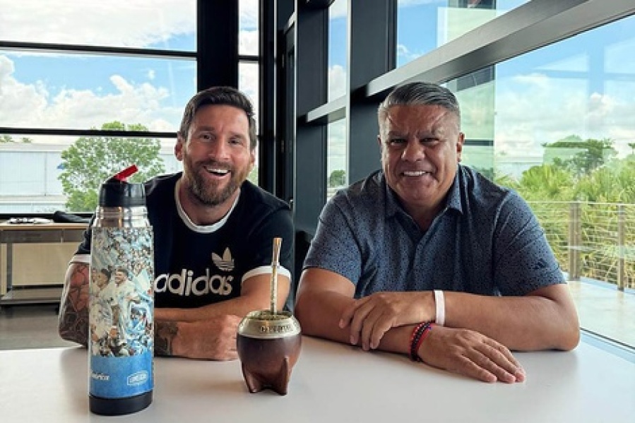 Polémica en el fútbol argentino: El club de Messi fue afiliado directamente a la Primera C y se salteará el torneo amateur