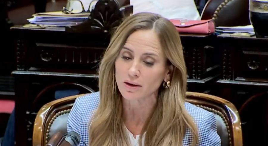 Tolosa Paz tajante contra el gobierno nacional: “La Argentina de Milei no es libre, justa ni soberana”