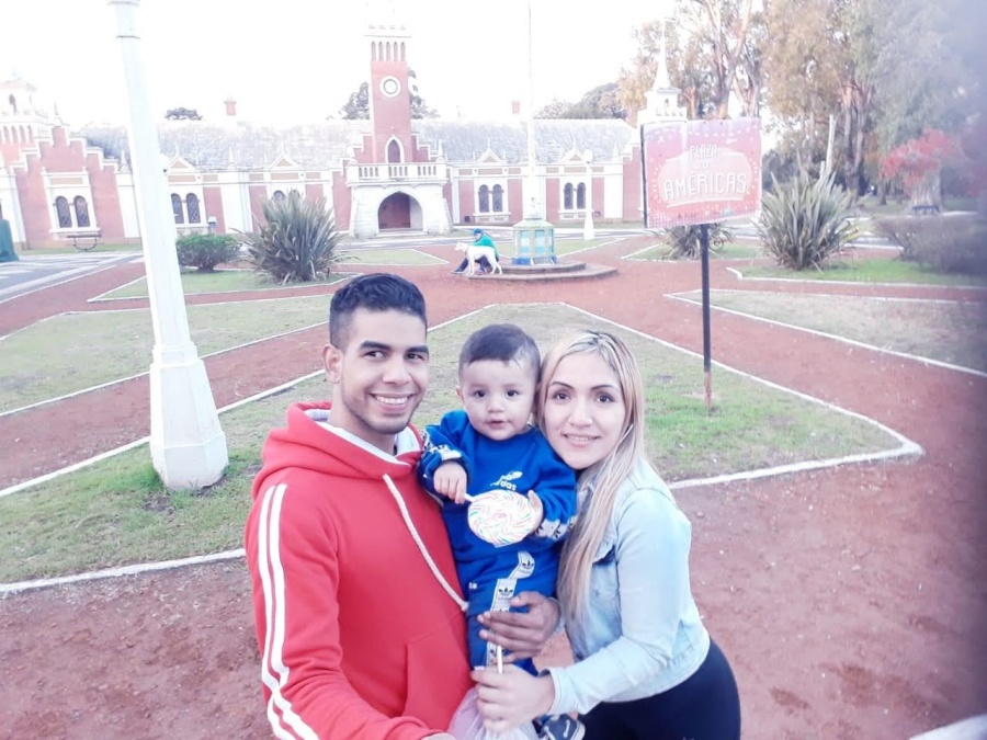 Formó una hermosa familia en La Plata y si vuelve a Venezuela le darían 30 años de prisión: ”Quería ser independiente”