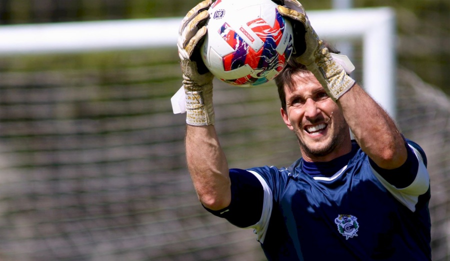 River apuntó otra vez para La Plata y busca un futbolista del Lobo