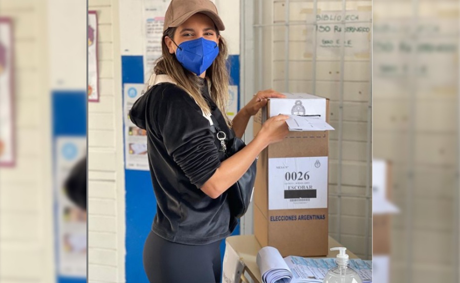 El look deportivo de Cinthia Fernández para votar