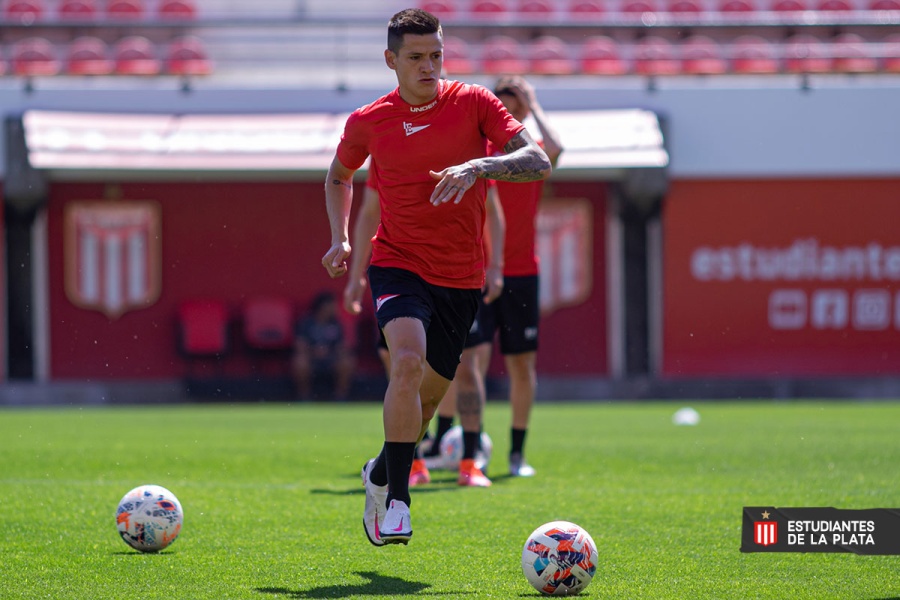 Hubo fútbol en UNO y Zielisnki paró un equipo con varias sorpresas y un futbolista intratable