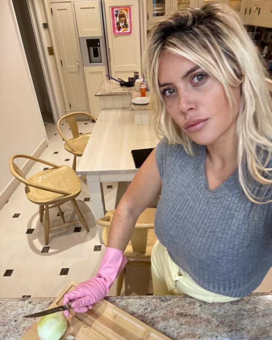 Wanda Nara ¿practicando para Master Chef Celebrity 3?
