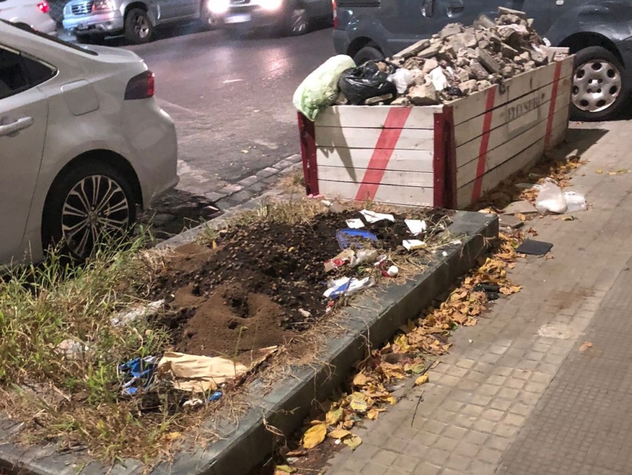 En 45 y 6 están ”cansados de que haya tanta mugre”