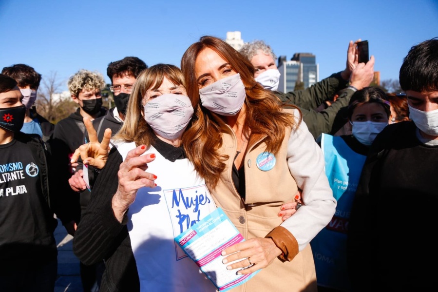 Tolosa Paz responde a las críticas: “La última vez le ganó Axel en un Clio, esta vuelta le gana Tolosa Paz con las tolozapas”