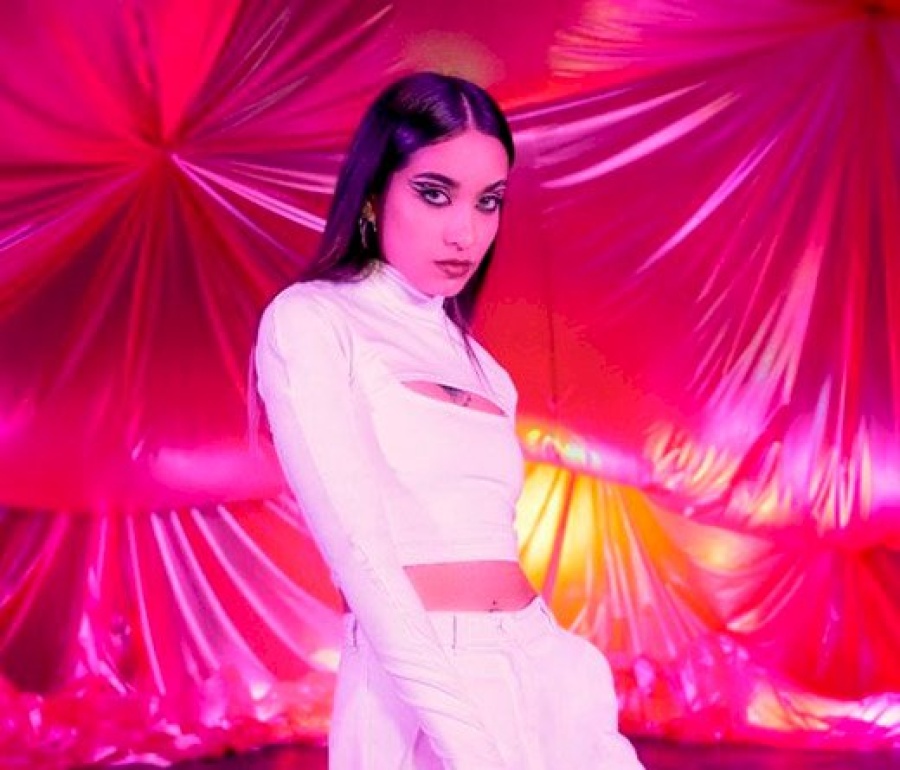 María Becerra lanza su nuevo disco repleto de colaboraciones: ”Animal”