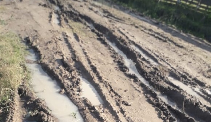”Las calles están intransitables”: vecinos de Romero ya no saben cómo pedir ayuda