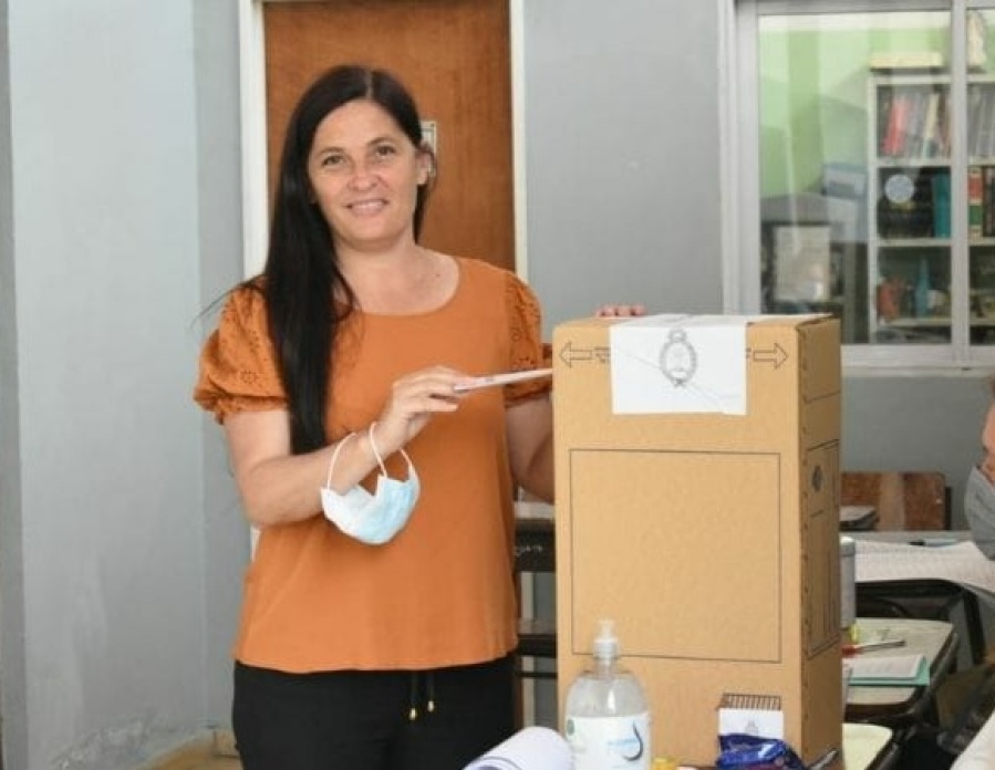 Simioni: ”Hicimos una gran campaña a pulmón y desde abajo para llevar nuestras ideas a toda la ciudad”