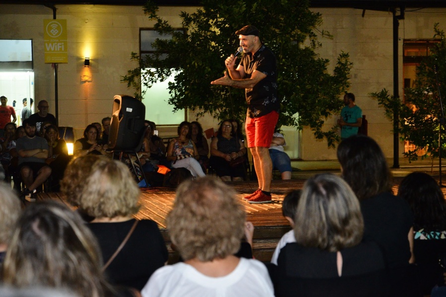 Vuelve el ciclo ”Cuentos bajo la luz de la luna” en el Centro Cultural Islas Malvinas