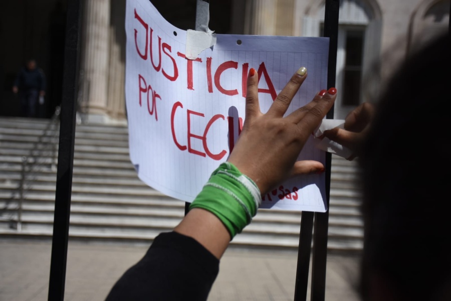 ”Este no es un caso aislado y lo sabemos”: familiares y amigos pidieron justicia por la muerte de Cecilia Góngola en La Plata