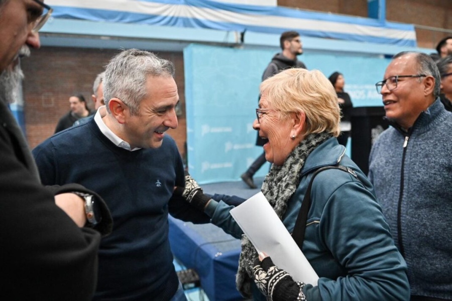 La Provincia de Buenos Aires creó el programa Mayores Bonaerense Activos para fortalecer centros de jubilados