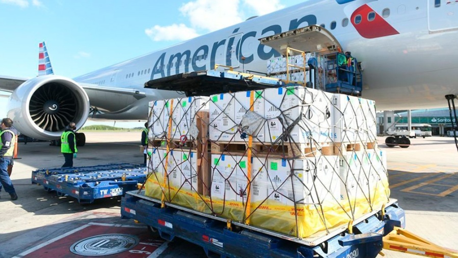 Arriban 1.625.130 dosis de Pfizer que se destinarán a adolescentes de todo el país