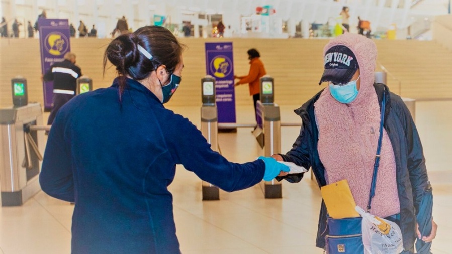 Estados Unidos permitirá el ingreso a extranjeros vacunados con dos dosis