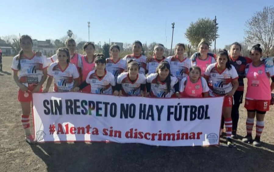Una jugadora denunció hostigamiento e insultos dentro de la Liga Amateur Platense por ser trans: ”Buscan incomodarme”