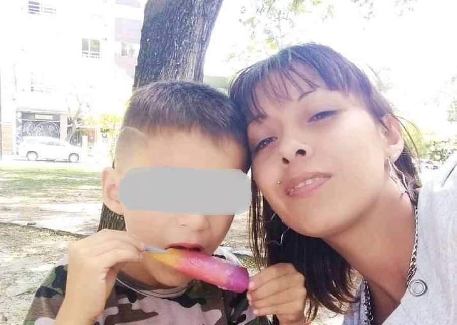 Recuperó a su hijo luego de varios problemas de salud y ahora sueña con construirle una habitación para poder cuidarlo