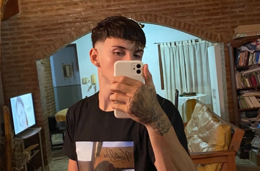 Un platense le tiró alto chamuyo a Nicki Nicole y fue ovacionado en las redes: ”¿No querés...?”