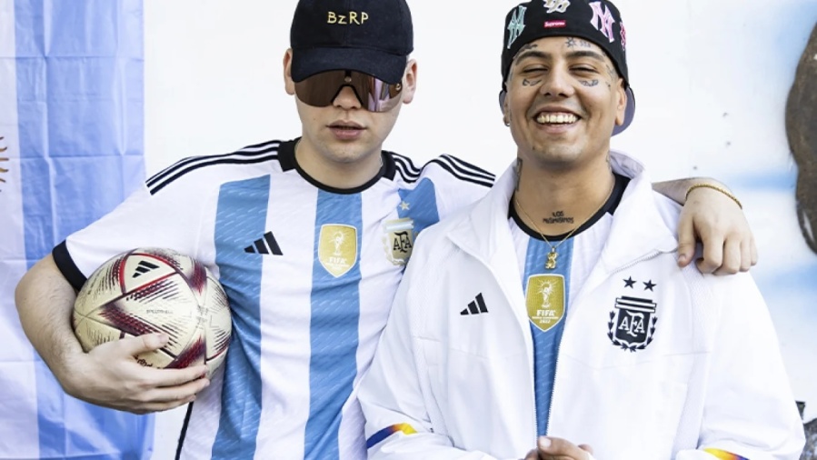 ”3 estrellas en el conjunto”: Duki y Bizarrap sacaron un tema destinado a todos los futbolistas de la Selección Argentina