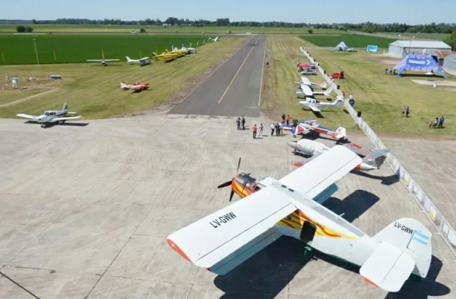 ”¿Alguien sabe?”: El misterio de la avioneta que sobrevuela Los Hornos