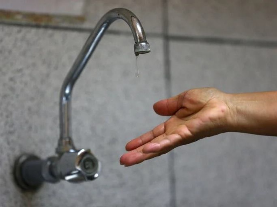 La planta potabilizadora de ABSA se quedó sin luz y afectaría aún más al suministro de agua en La Plata