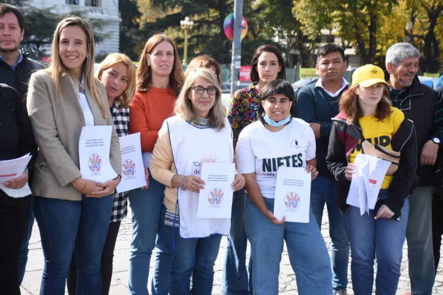 Yanina Lamberti: ”Hay recortes presupuestarios en el área de Niñez que son verdaderamente graves”