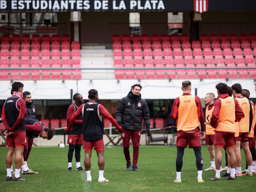 Estudiantes confirmó la partida de otro futbolista
