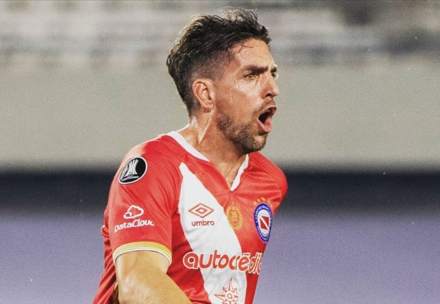 Gorosito descartó la llegada de Hauche: “ A Gabi lo tuve en Argentinos pero en esa posición no necesitamos”