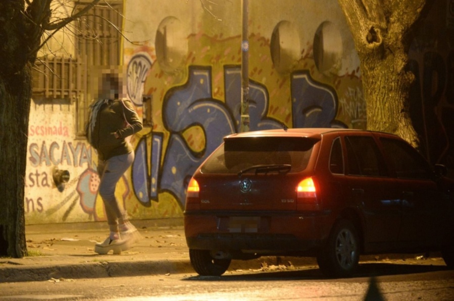 Propusieron hacer una mesa de trabajo para solucionar el problema de la zona roja platense