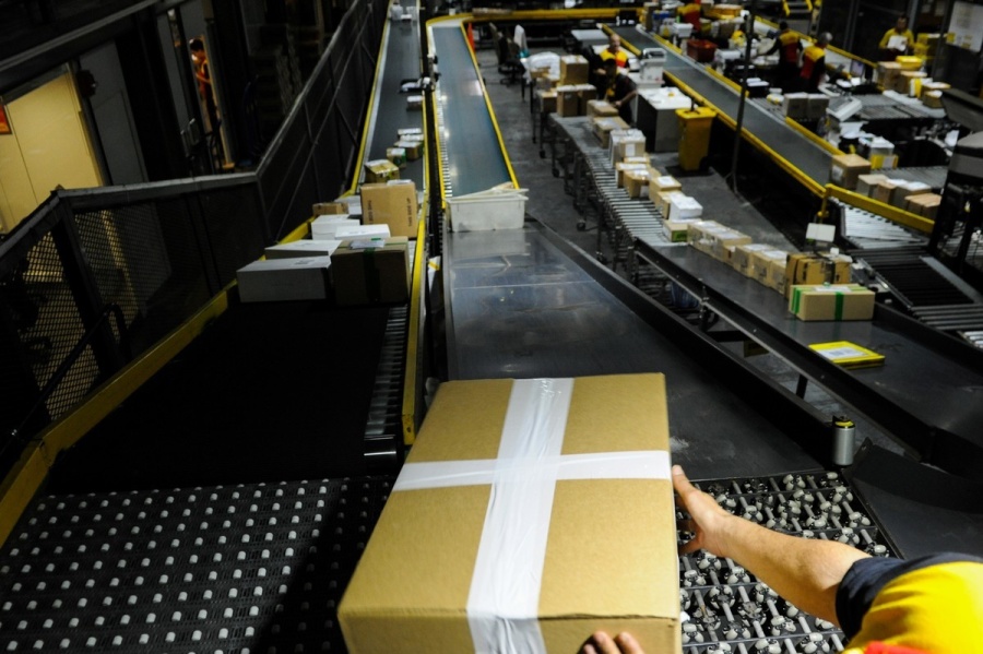 Nuevos pesos, cantidades y montos: ¿Cuáles fueron los cambios implementados para las compras online en el exterior?