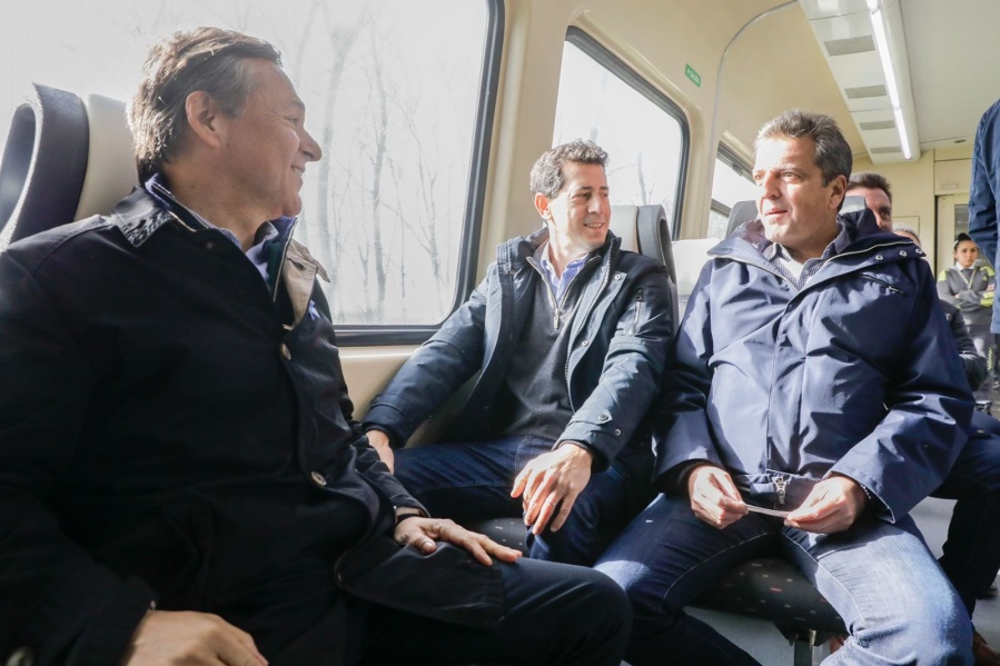 Massa y Wado de Pedro compartieron un acto en Mercedes: ”Nos juntamos cuando vimos a la Argentina en peligro”