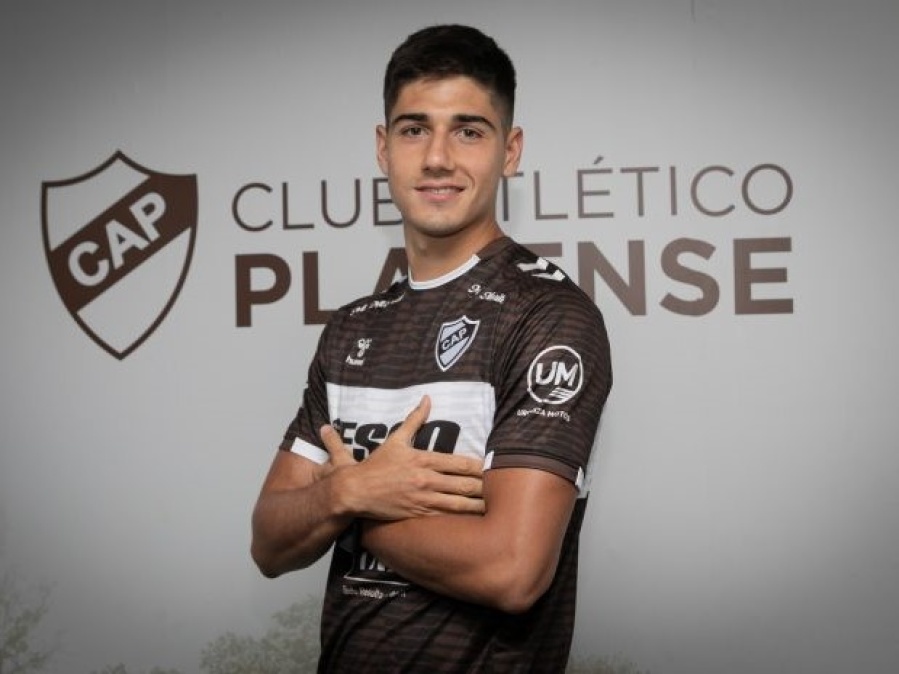 Bautista Barros Schelotto fue presentado en Platense