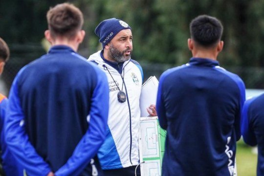 Méndez y un fuerte desafío: Cambiar la mentalidad en Gimnasia 