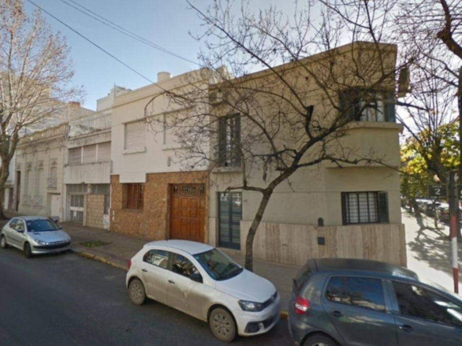 Se fue de viaje y delincuentes entraron a su casa en La Plata para desvalijarla