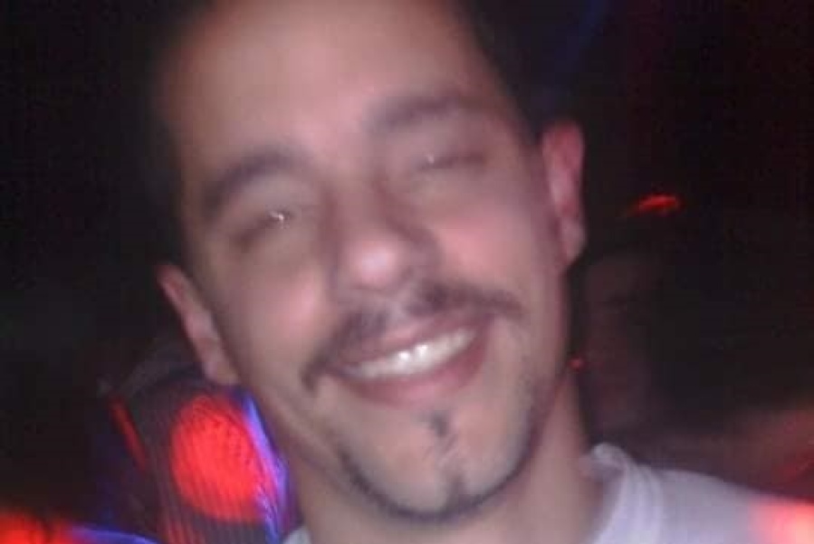 Una mamá platense acusa a un hombre de abusar de sus hijas: ”Viví con un monstruo”