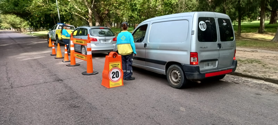 Con casi 100 operativos, la Municipalidad realizó exhaustivos controles vehiculares en diferentes puntos de La Plata