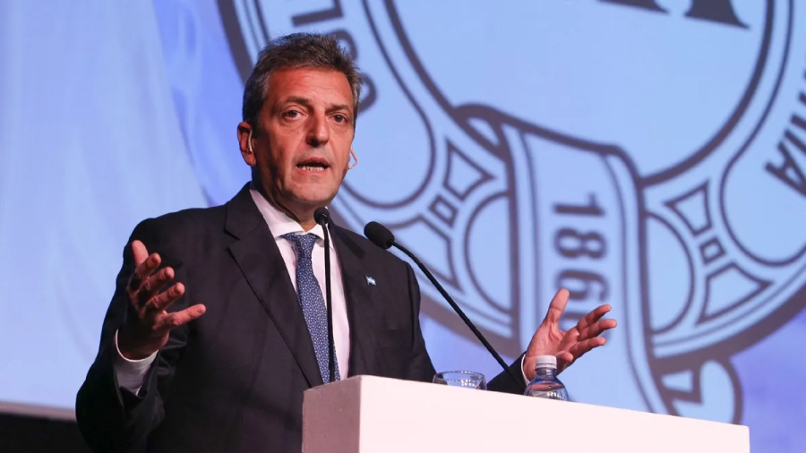 Massa anunció en la Expo Rural que, ”a partir del 1 de septiembre, ninguna economía regional va a pagar retenciones”