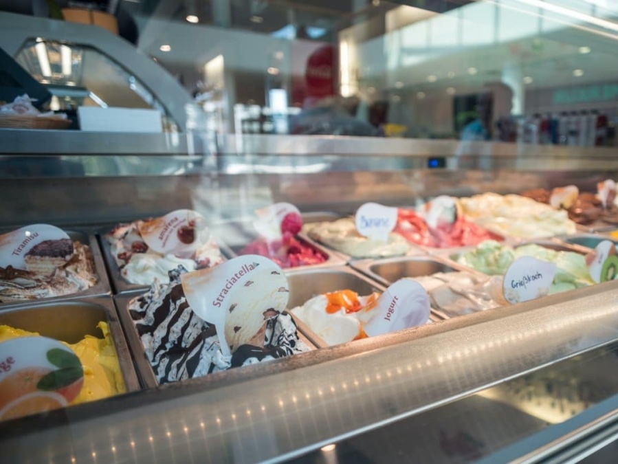 Pidió helado por Whatsapp, recibió una respuesta que lo dejó atónito y el chat se volvió viral: ”Estoy llorando de la risa”